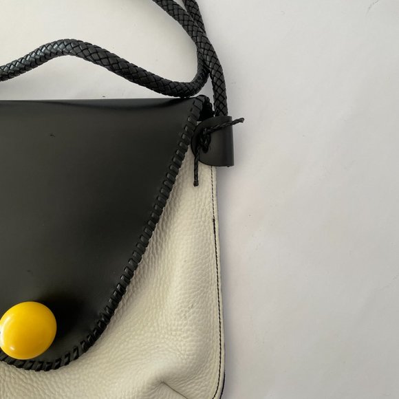 Carol Risley Que Ball Shoulder Purse - Picture 3 of 10